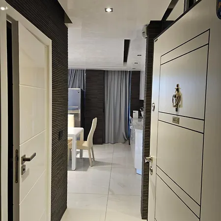 Apartman тристаен анжелика Szveti Vlasz