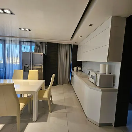 тристаен анжелика Apartman *