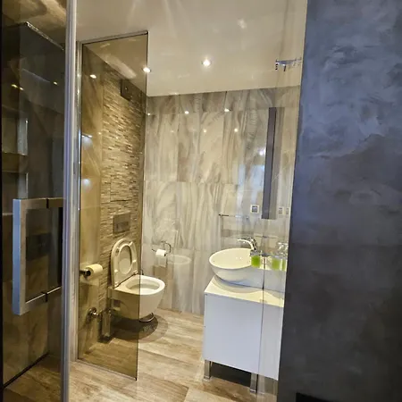 Apartman тристаен анжелика Szveti Vlasz