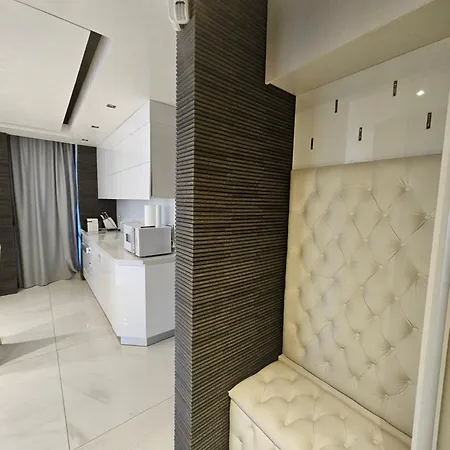 Apartman тристаен анжелика Szveti Vlasz