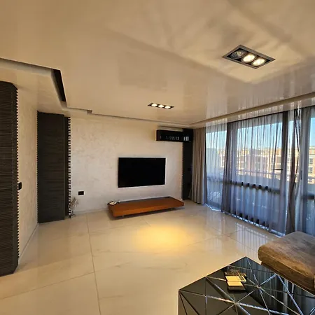 Apartman тристаен анжелика *