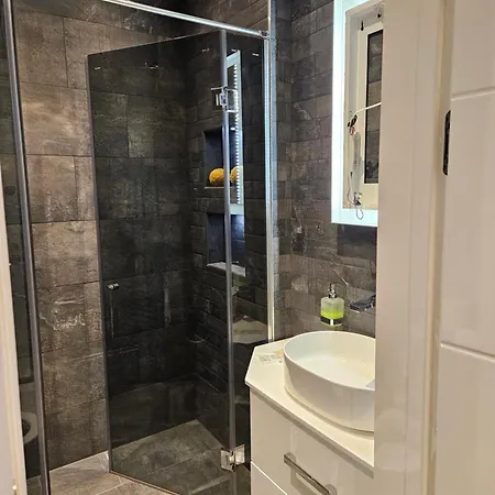 Apartman тристаен анжелика *